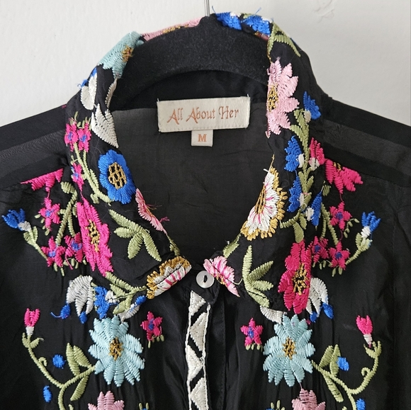 Embroidered Black Cardigan - Picture 5 of 6